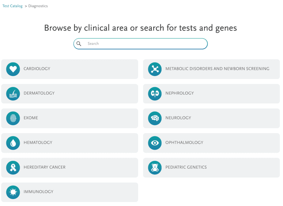 Sección de informes de muestra con una opción de búsqueda y una lista de once áreas clínicas como Cardiología, Dermatología, Exoma y Hematología